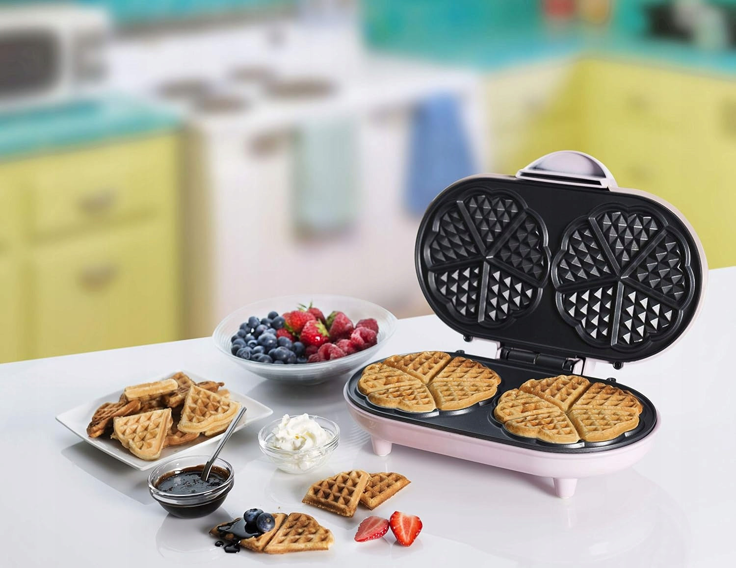 Bestron ADWM1000P waffle iron double heart shape 1000W pink Brand Bestron
