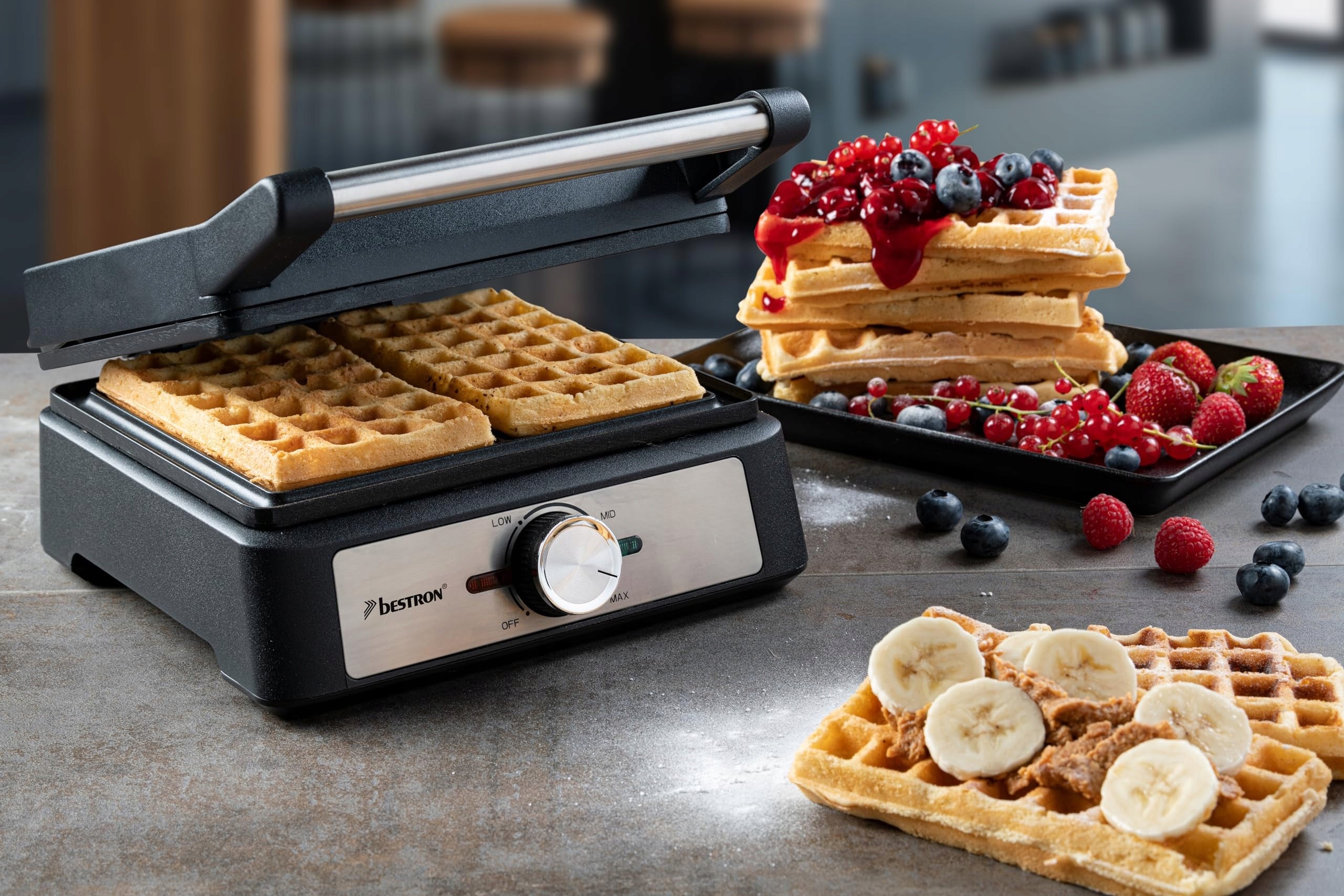 Bestron AWM100BL Brussels waffle iron, steel, black matt Brand Bestron