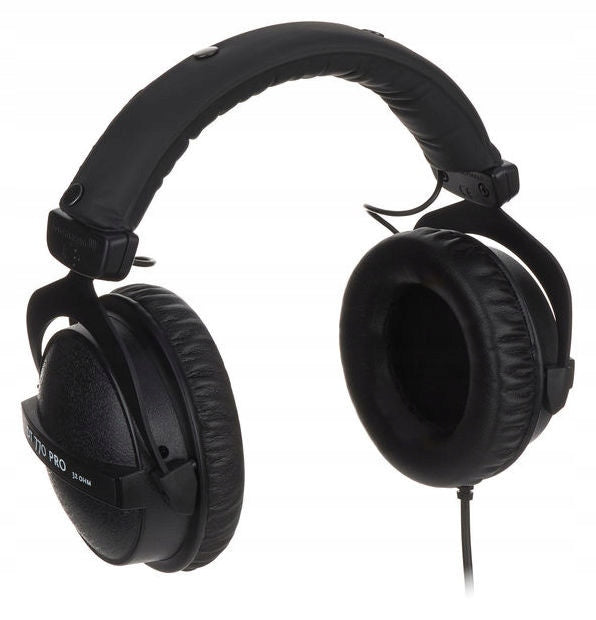 Beyerdynamic DT 770 PRO 32 ohm Studio Headphones Closed Around-Ear Manufacturer code DT770PRO32
