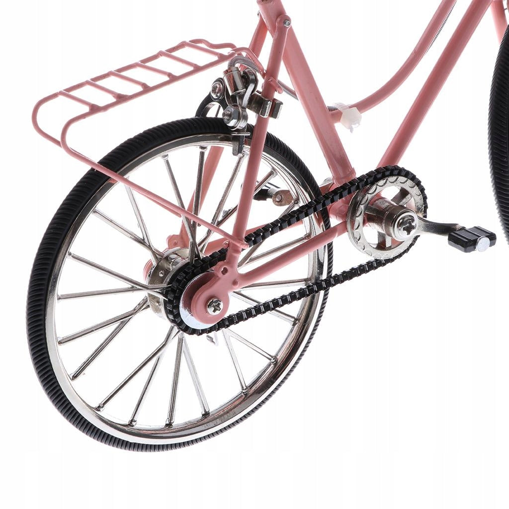 Bicycle 1:10 Scale 3 Road Bike Model Kit, Gift for Bike Model Lover or Packaging status original
