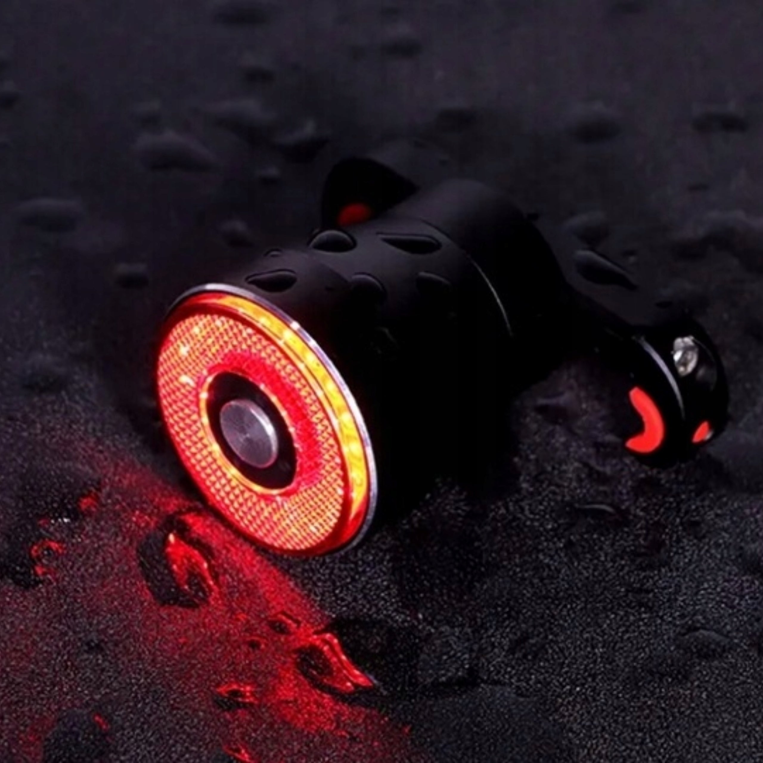 Bicycle Light Rear Red USB Smart STOP Smart For Rechargeable Battery Kind rear-facing