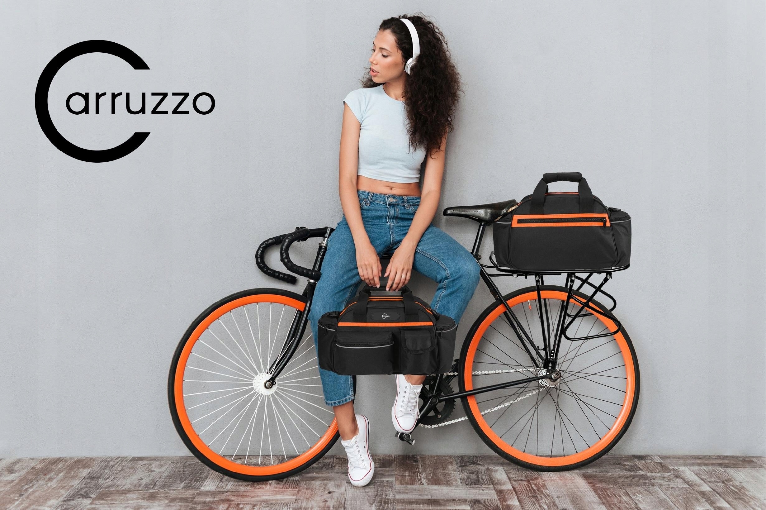 Bicycle Luggage Bag Spacious Reflectors Handle Good Quality Strong Brand Carruzzo