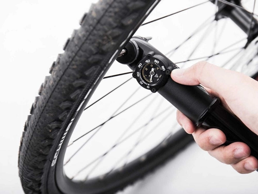 Bicycle pump with pressure gauge Topeak Mountain Dual Action 60psi Batteries included no
