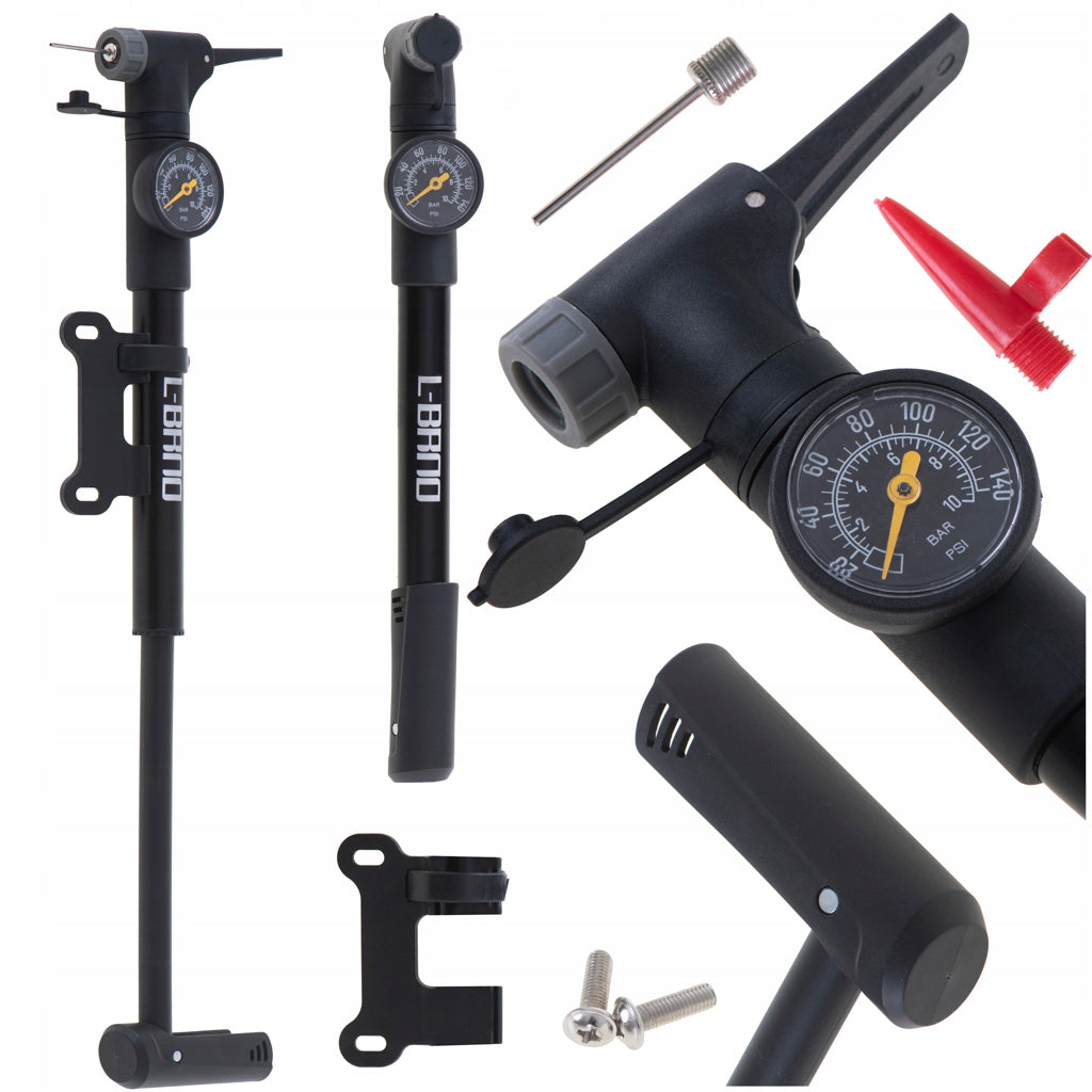 Bicycle pump with pressure gauge hand grip