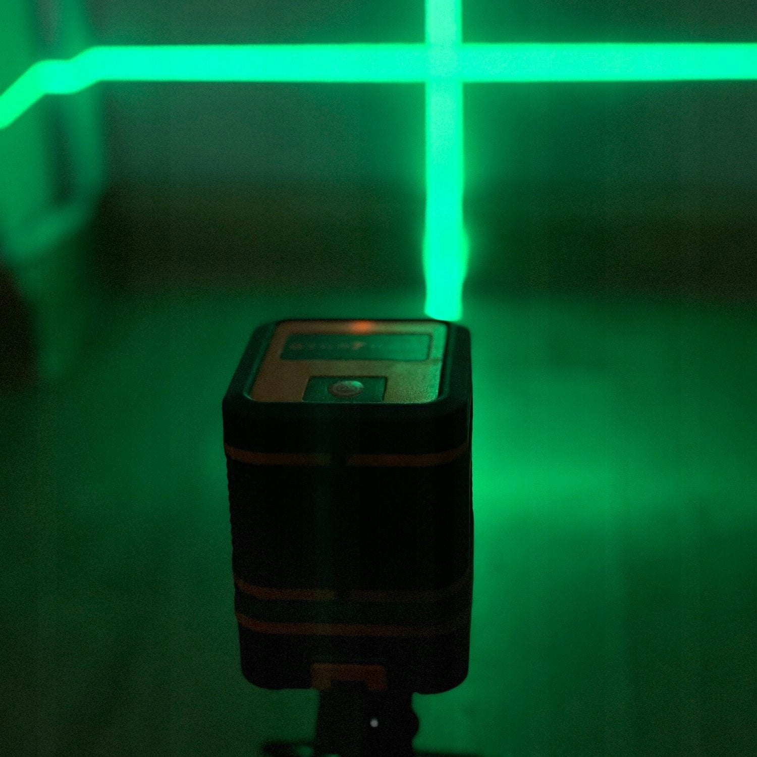 Bigstren 24293 Křížový nivelační laser Number of laser beams 2
