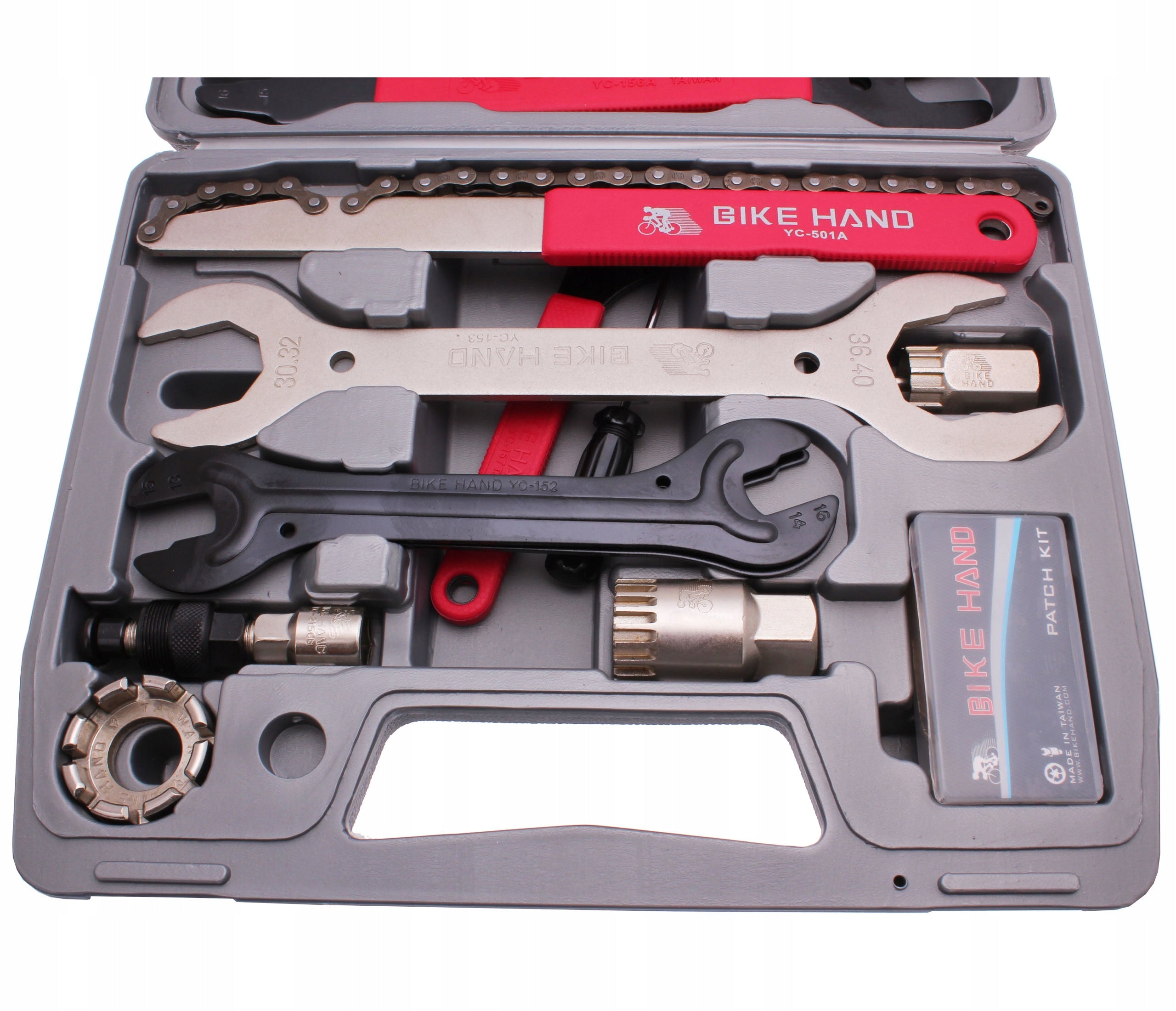 Bike Hand Tool Set in a convenient suitcase 19x Puller Wrench Brand Super B