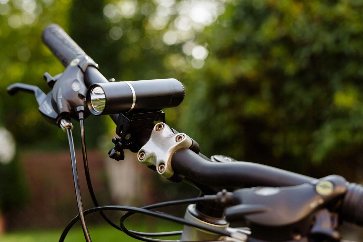 Bike Light Front Bike Lamp Front Battery LED 2 Functions Manufacturer code JY-246-3W