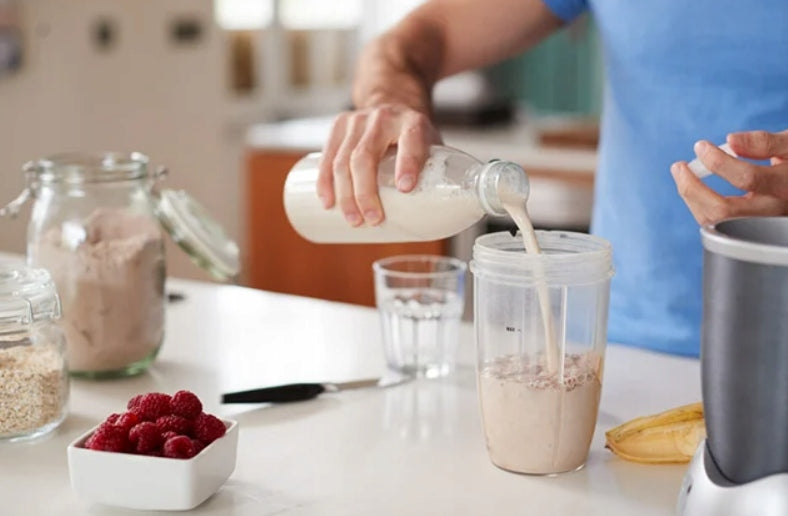 BioTech Iso Whey Zero 454g Strawberry Isolate Protein Conditioner Protein WPI Packaging status original
