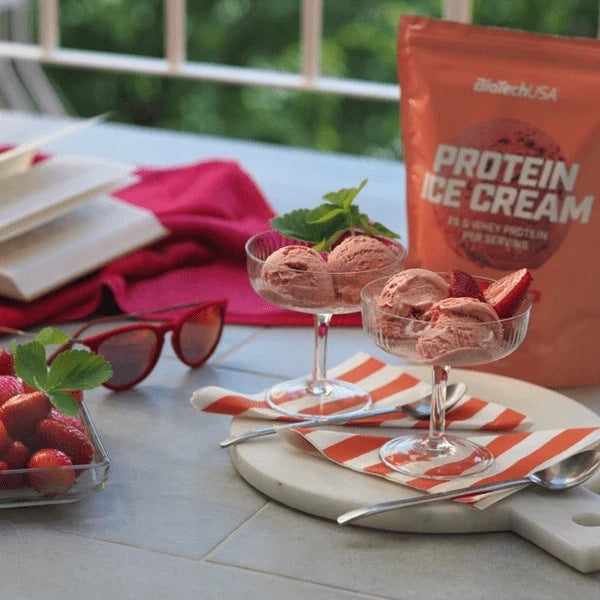 BioTechUSA Protein Ice Cream eper fagylaltpor 500 g Expiration date not specified