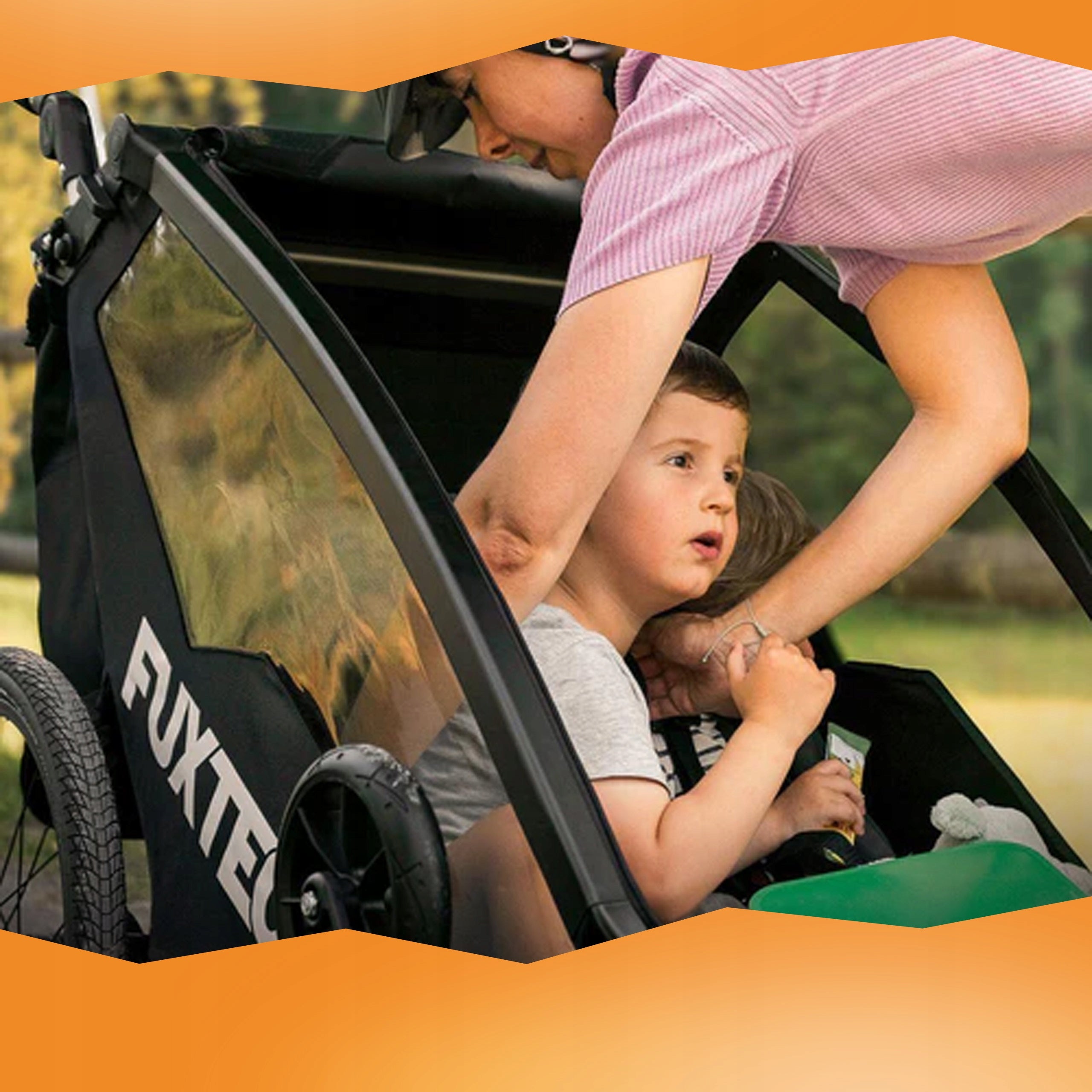 Black trailer FUXTEC 1-seater with straps and handle FOR CHILDREN FOLDING Product width 125 cm