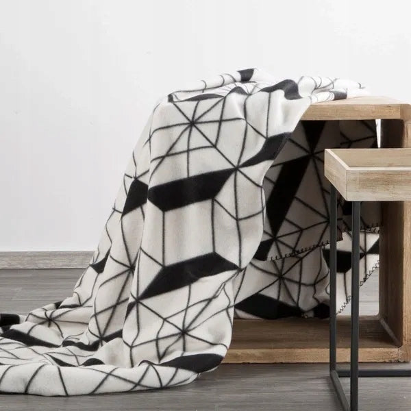 Blanket 150 x 200 Microfiber Geometric Bezowo Black Packaging status original