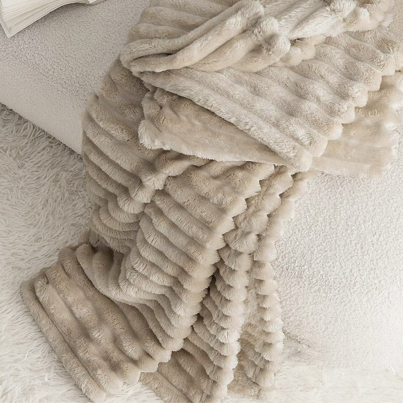 Blanket 220x200cm beige thick stripes Microfiber soft bedspread Manufacturer code koc-6-200x220-2
