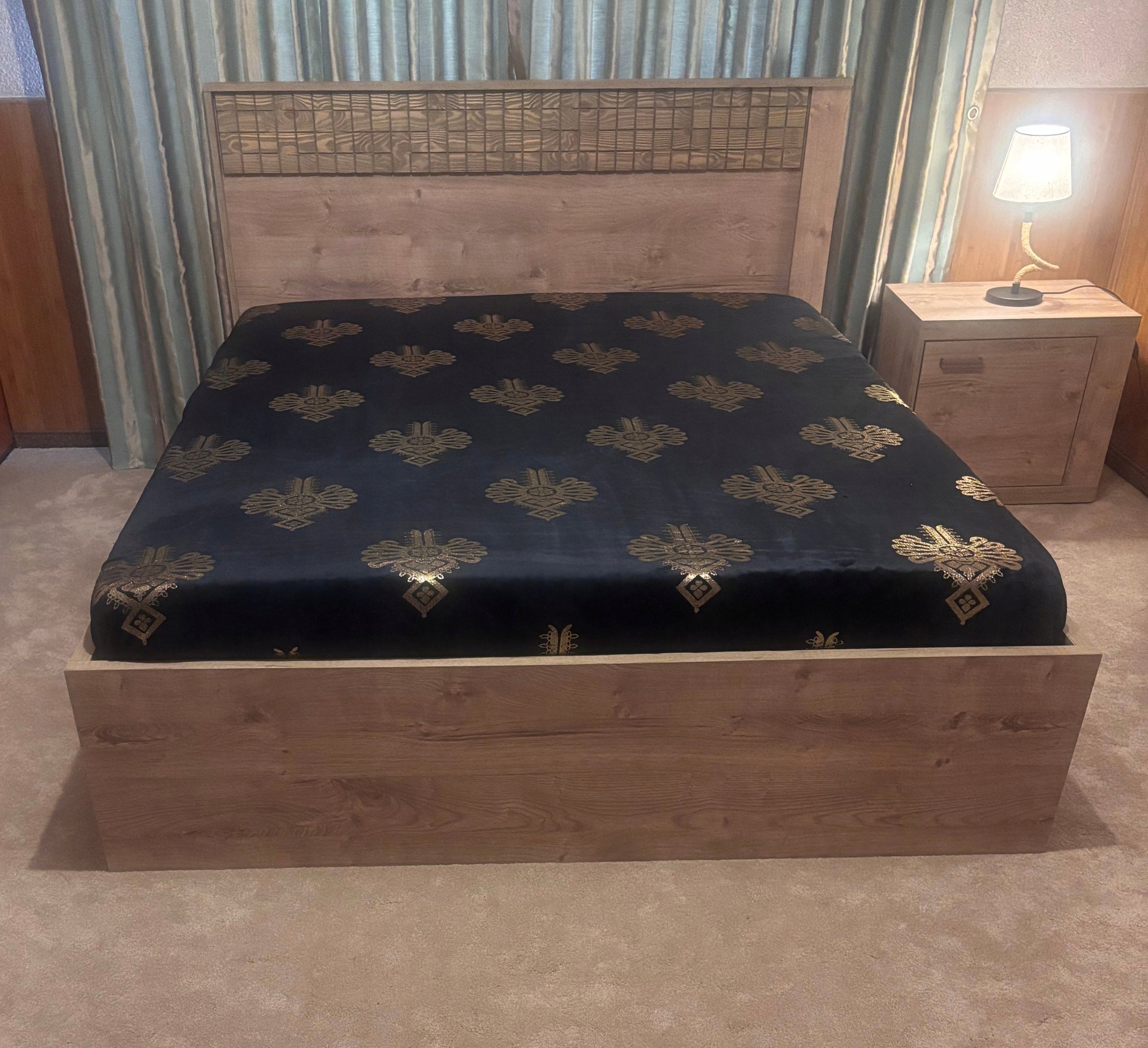Blanket Bedspread Soft Mountain Fleece Large Gold Parzenica Black 220 x 200 cm Packaging status original