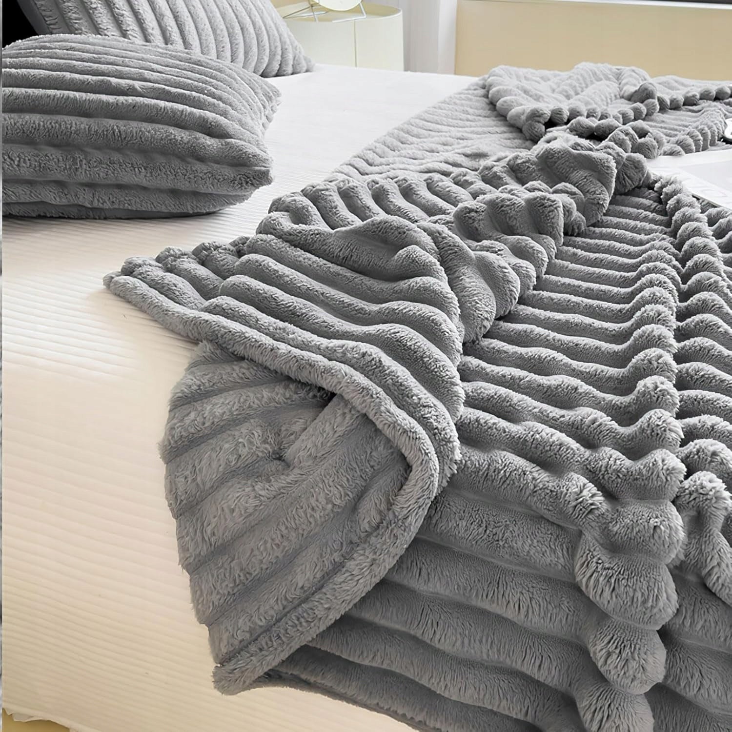 Blanket Fluffy 150x200 Bedspread Sofa Warm Soft Thick Grey Packaging status original