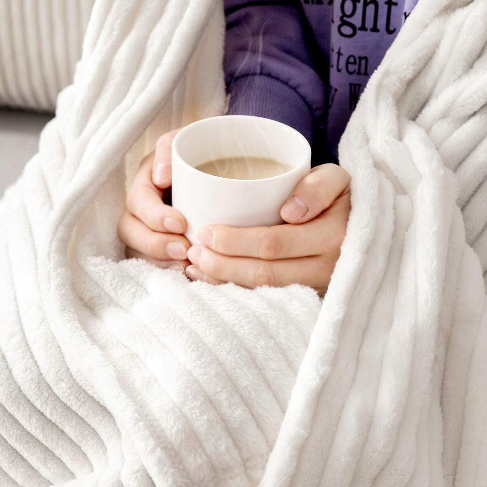 Blanket MIULEE children's bedspread polyester 127 cm x 153 cm white Manufacturer code X0014BNZIV