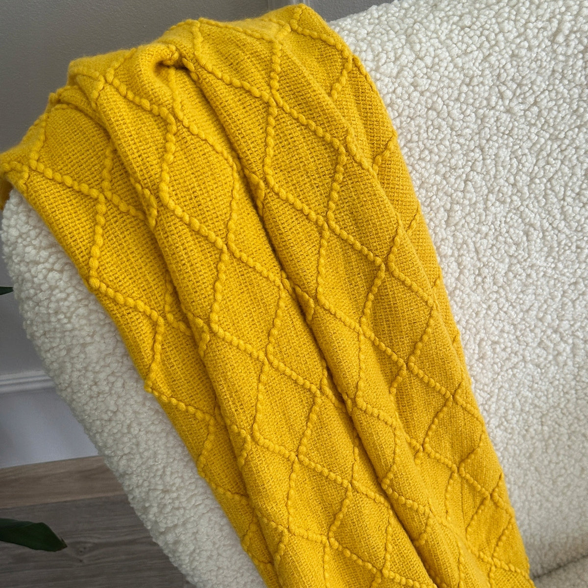 Blanket Neria 3D with Tassels Kapa Pled Yellow Mustard 130x170 cm Length 170 cm
