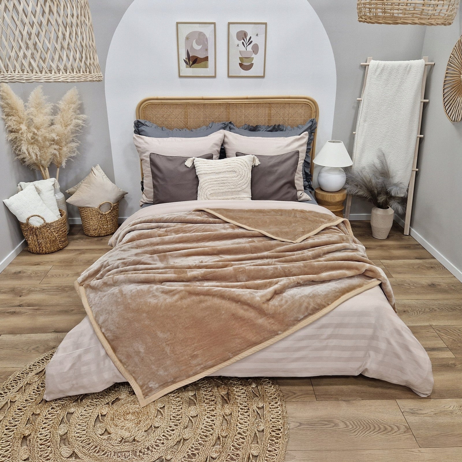 Blanket THICK 160x200 ACRYLIC smooth warm BEDSPREAD YASEMIN beige Packaging status original