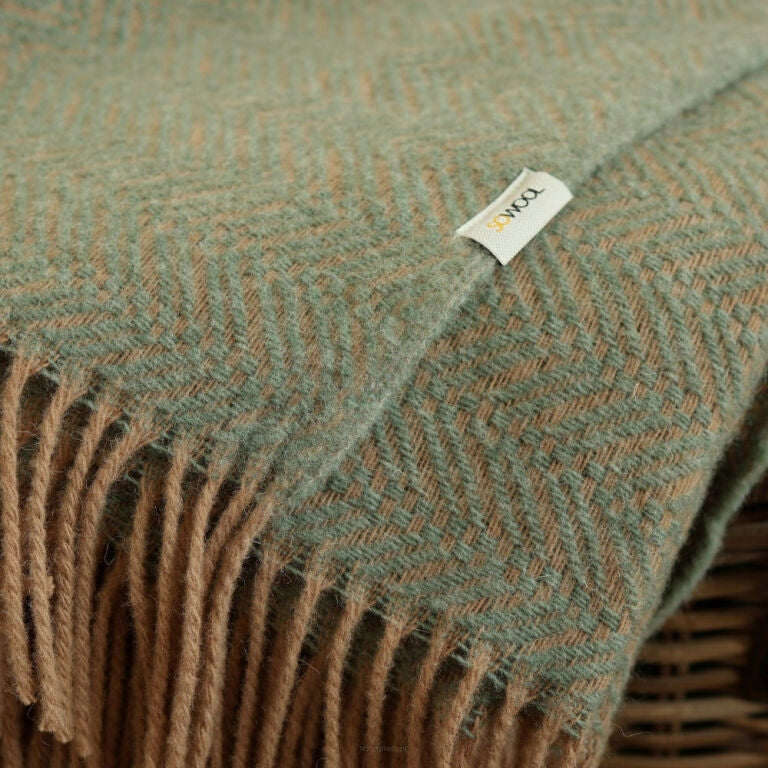 Blanket wool bedspread FOXY sage 200x220 with fringes warm thick sowool Packaging status original
