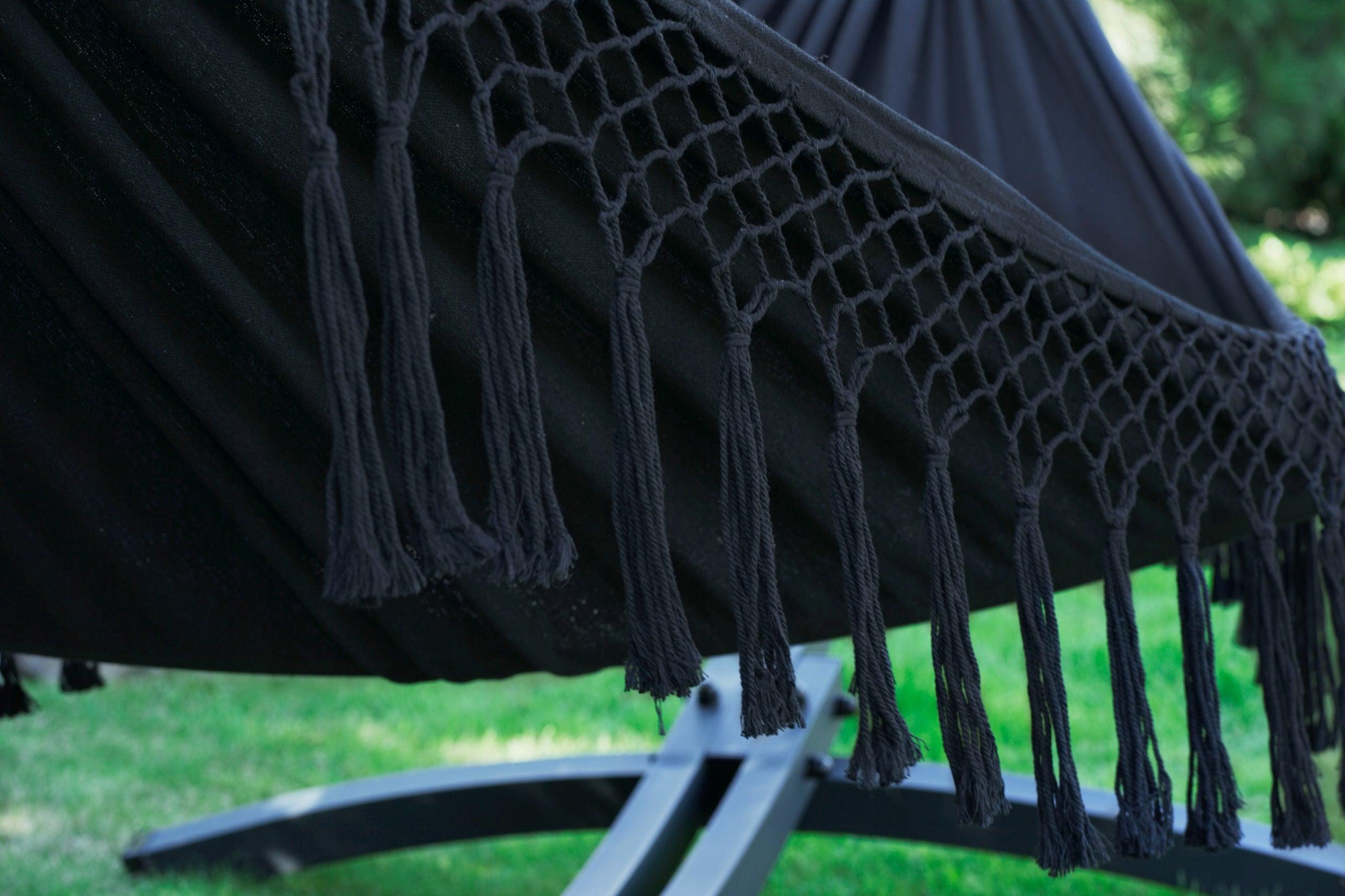 Boho garden hammock with steel frame GRANDE hammock with fringes POTENZA Kind hammock without rod
