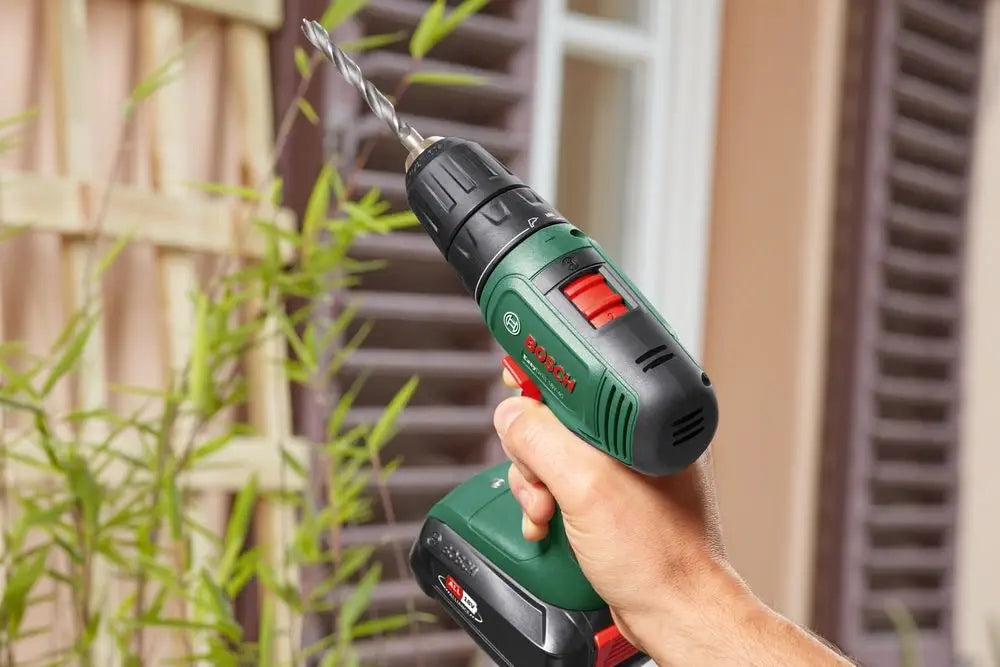 Bosch EasyDrill 18V-38 Cordless Drill/Driver 18V 2,5Ah SUITCASE Series EasyDrill