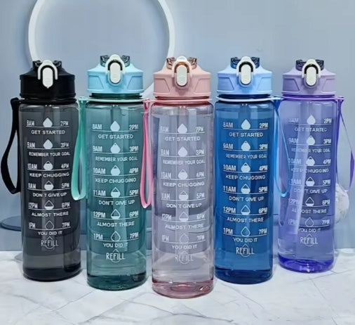 Bottle Blue 800 ml with anti-slip coating, straw and handle Packaging status original
