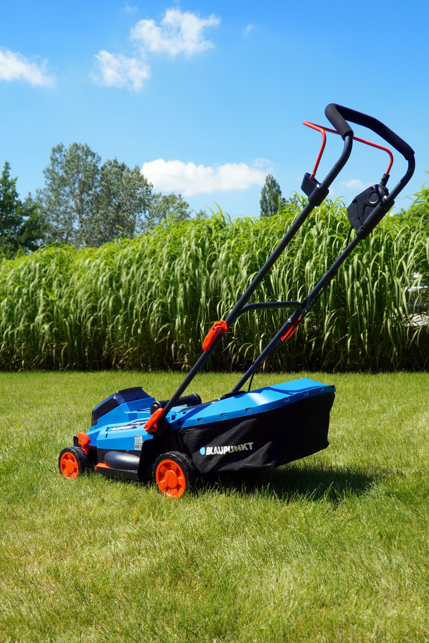 Brushless 33cm Cordless Lawn Mower Basket Blaupunkt CL3010 EAN (GTIN) 5901750507496