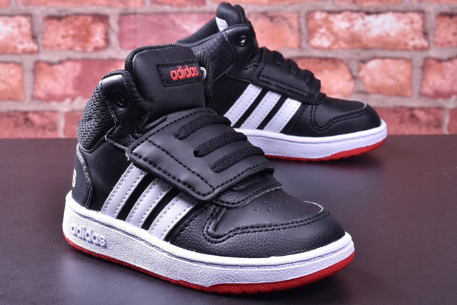 Sportschuhe für Kinder Adidas Hoops Mid 2.0 I Black FY9291, schwarz 