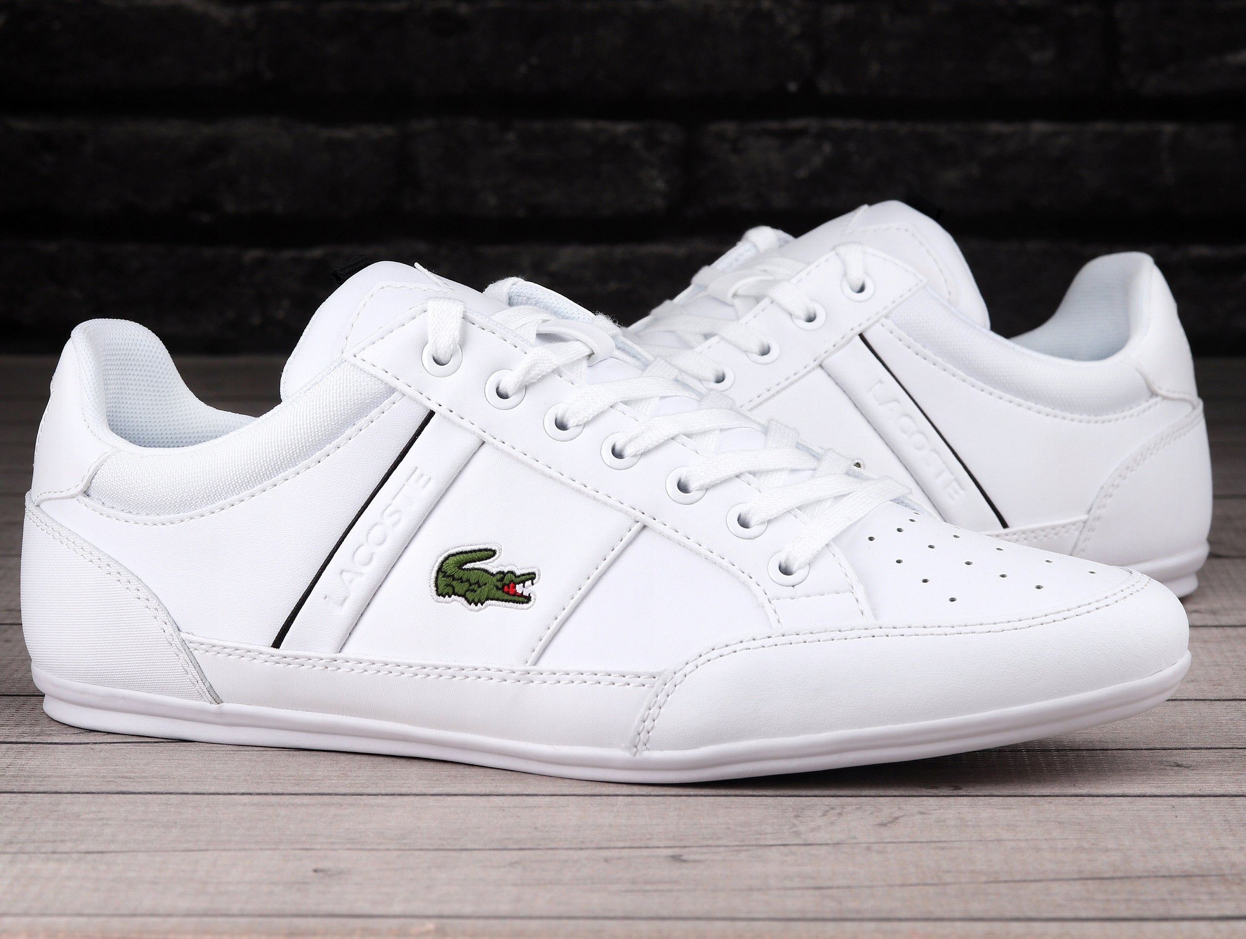 Sportschuhe für Herren Lacoste Chaymon 0121 M 742CMA0014147, weiß 