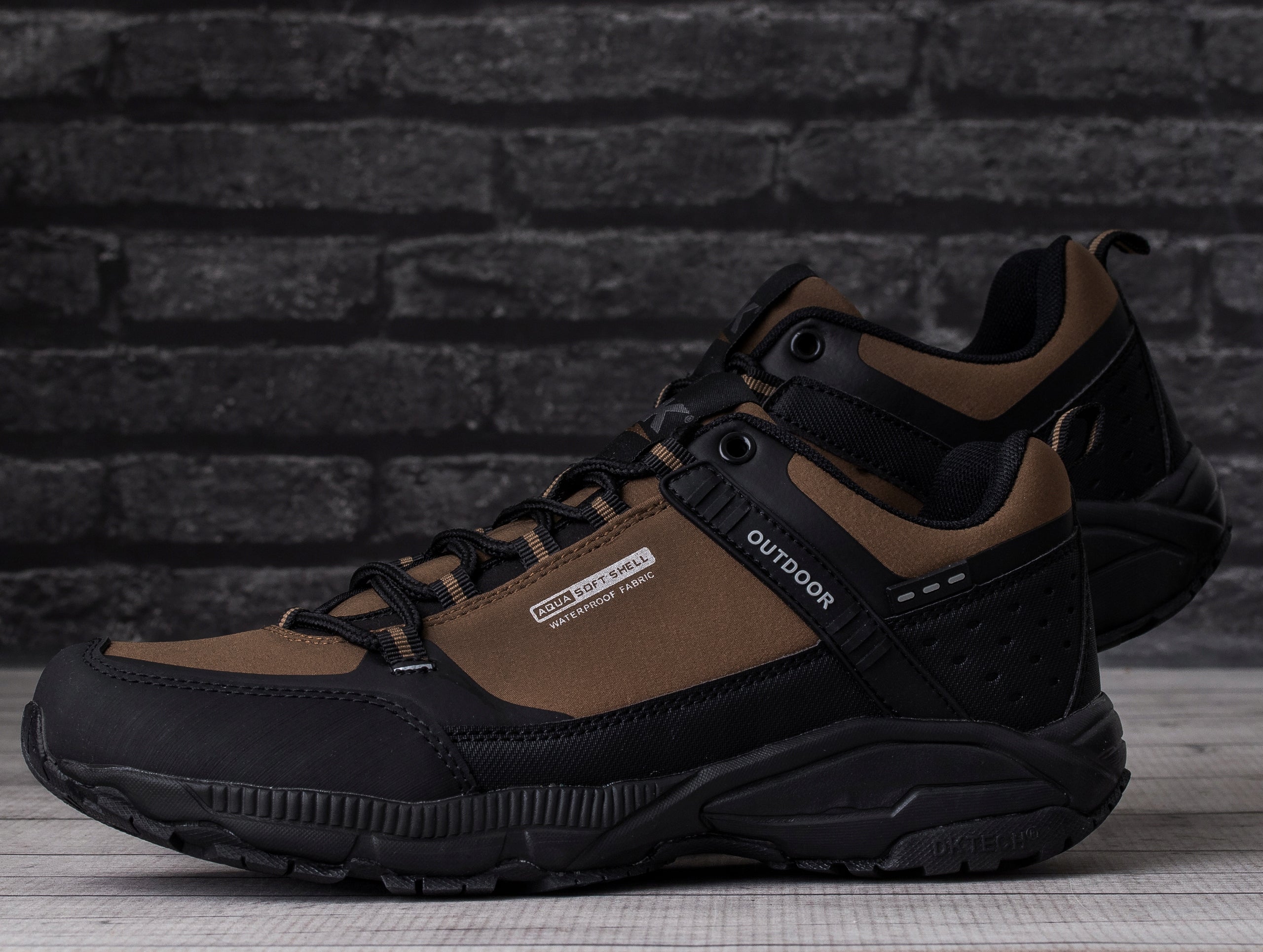 Sportiniai batai vyrams DK Predator Low Black Brown 1096BROWN, rudi
