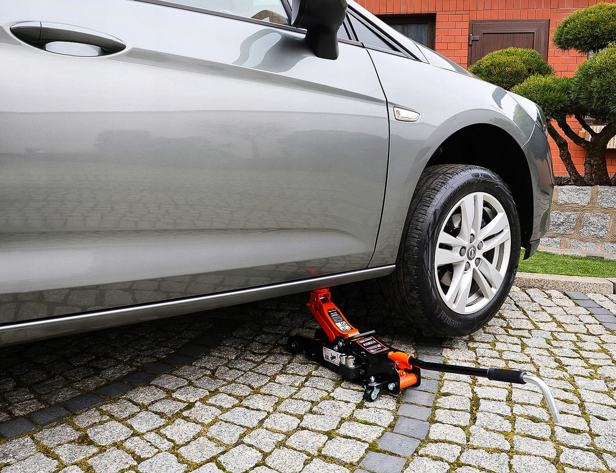 CAR LIFT HYDRAULIC JACK FROG 2,5T + RUBBER + CAPS Manufacturer code POD.2,5T