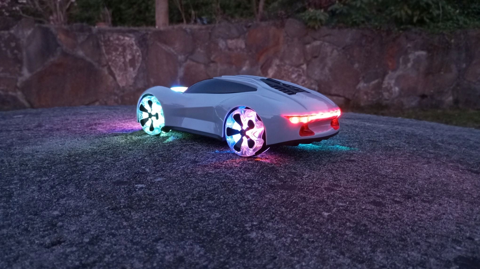 CAR REMOTE CONTROLLED AUTO RC RACING GESTURES DRIFTING SMOKE LIGHT Manufacturer code zdalnie sterowany Y1805 szare