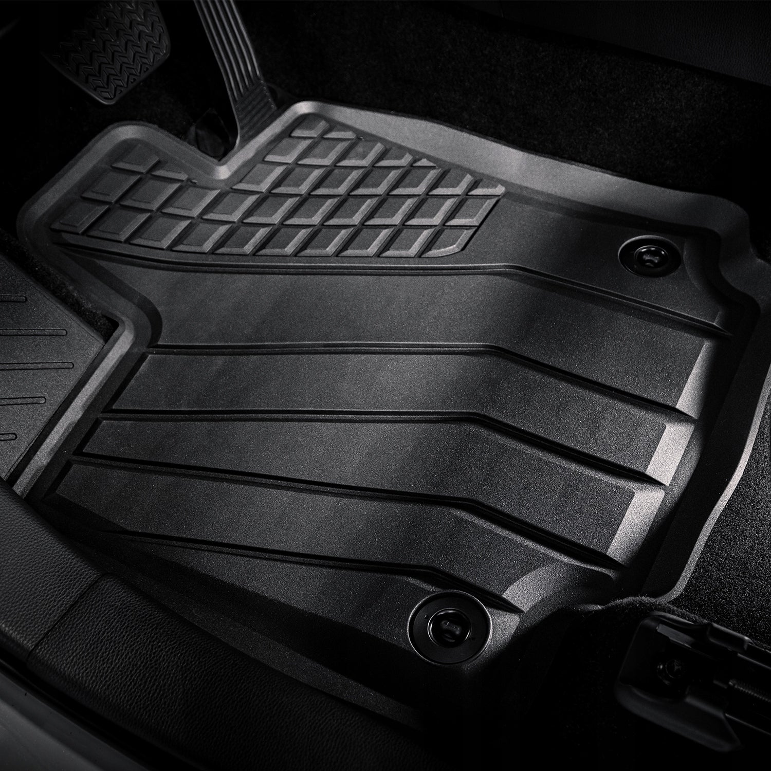 CAR RUGS RUBBER CUSTOMIZED TRAY HIGH RIM UNSCENTED Manufacturer's catalog number AP0000