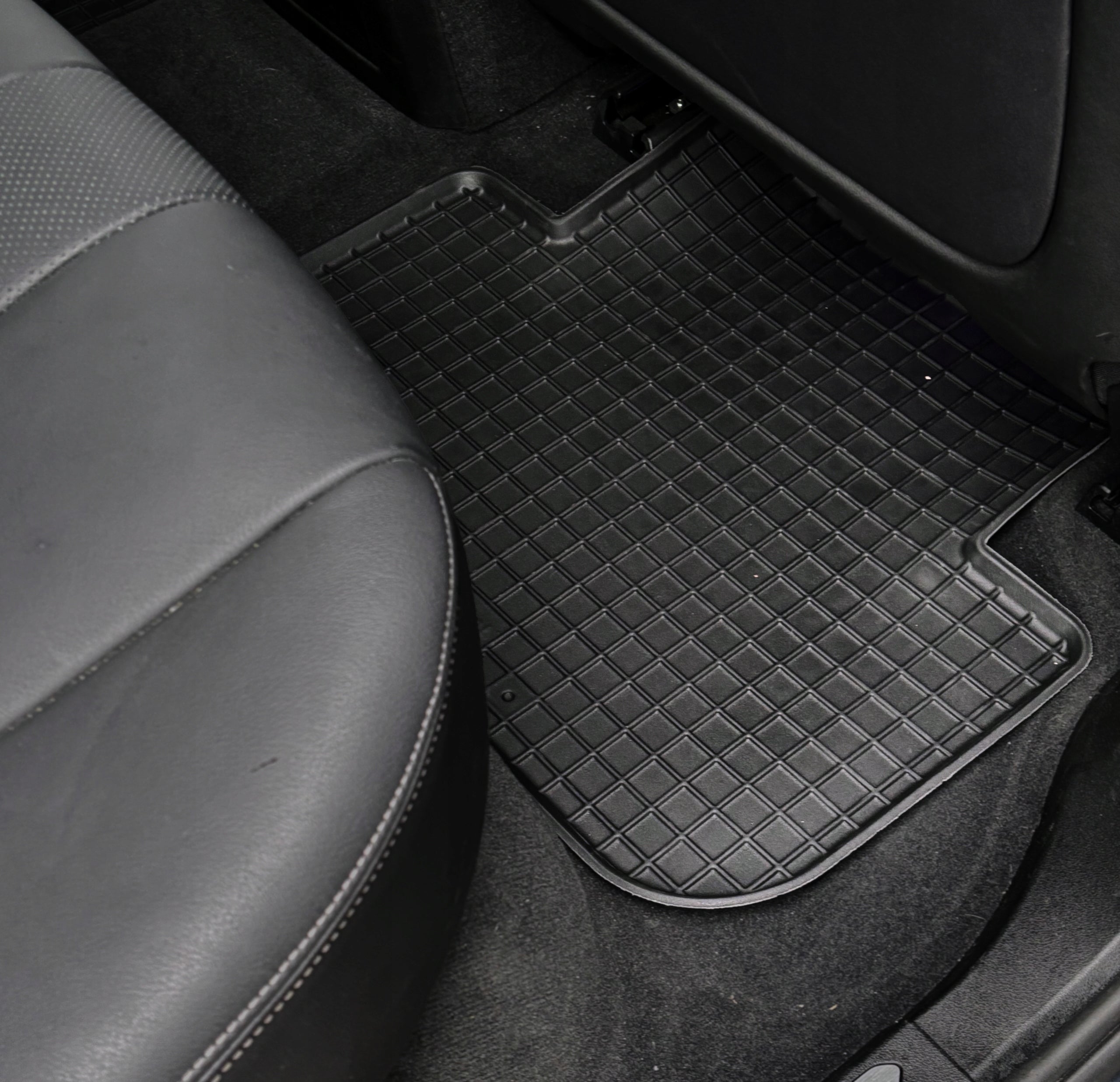 CAR RUGS RUBBER TROUGH REAR FITTING HIGH RIM 2PCS REAR EAN (GTIN) 5904960619249