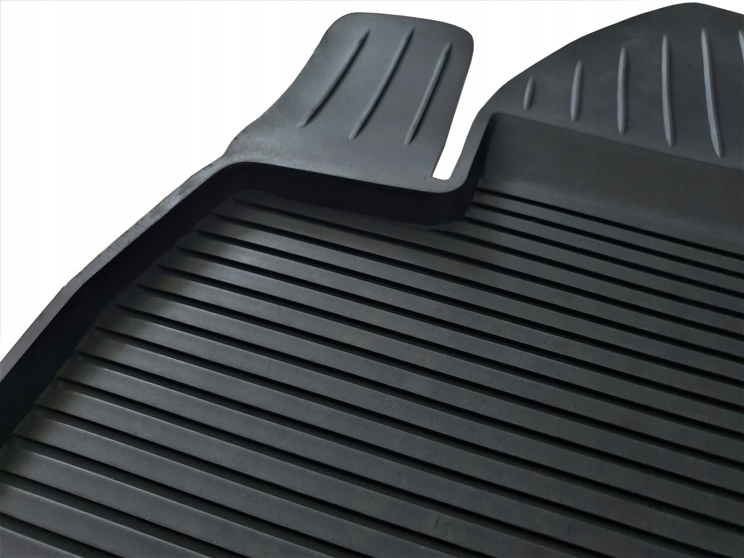 CAR RUGS RUBBER TROUGHS BLACK+STOPPERS HIGH RIM 2CM Manufacturer's catalog number UNI-GUM-PRZODY-PRM