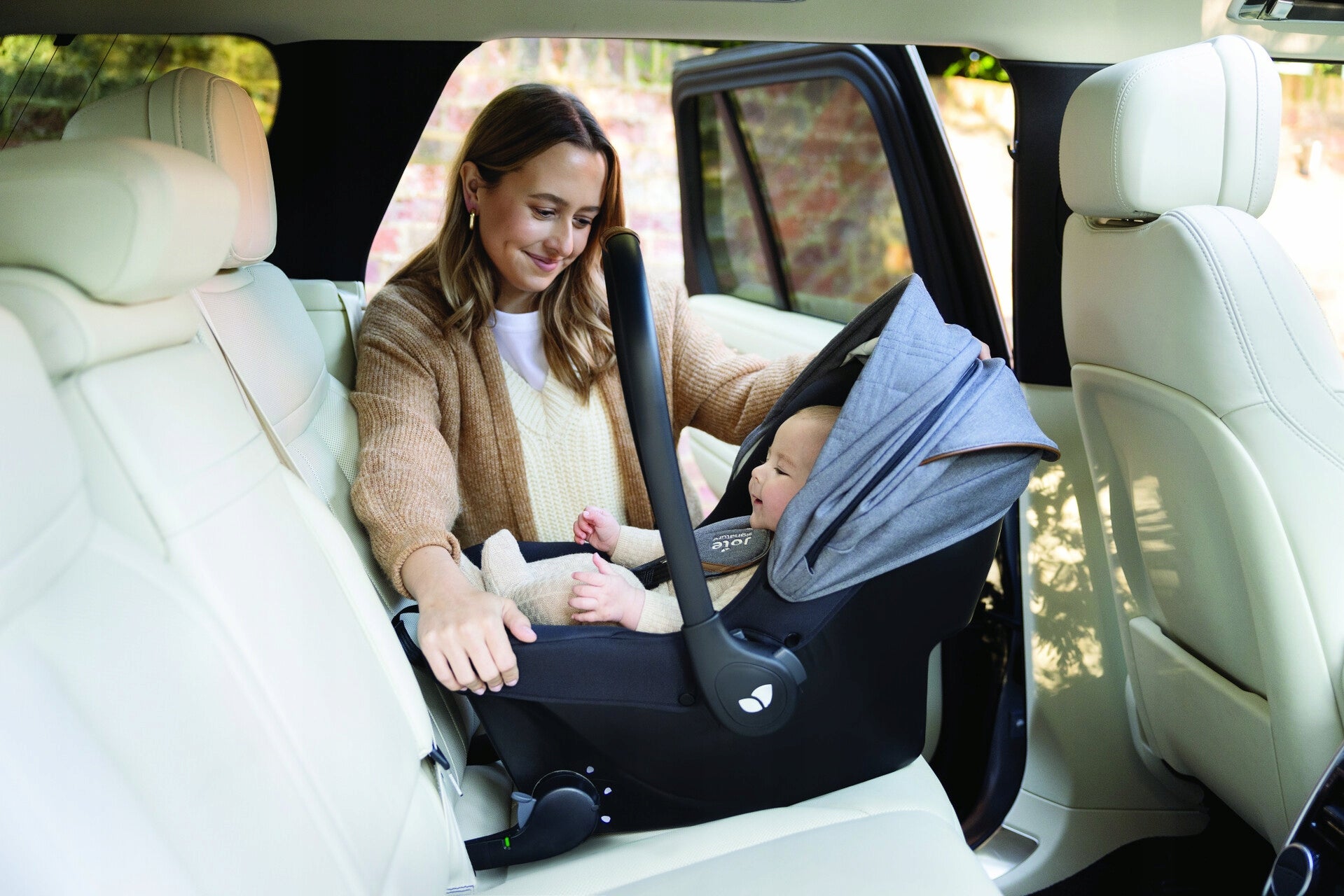 CAR SEAT JOIE Signature SPRINT 0-13 KG ECLIPSE Brand Joie