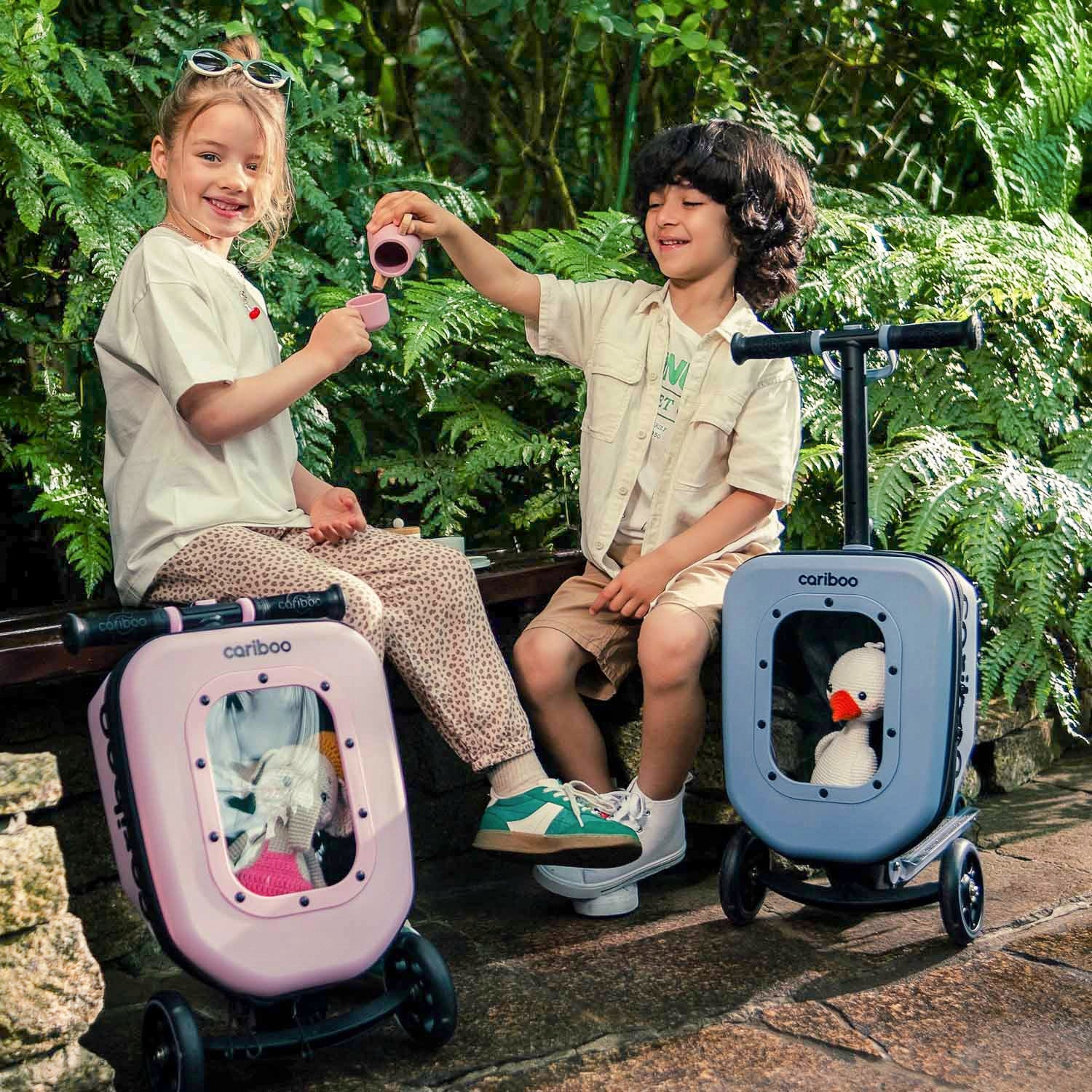CARIBOO iTRAVEL three-wheeled scooter and 2-in-1 cabin suitcase for children Kind tri-wheeled