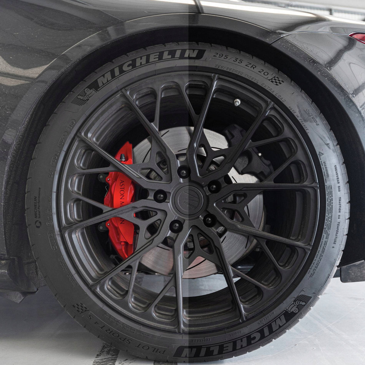 CAROZZA TIRE BLACK BLACK FOAM FOR TIRES 500ML EAN (GTIN) 5904844757456