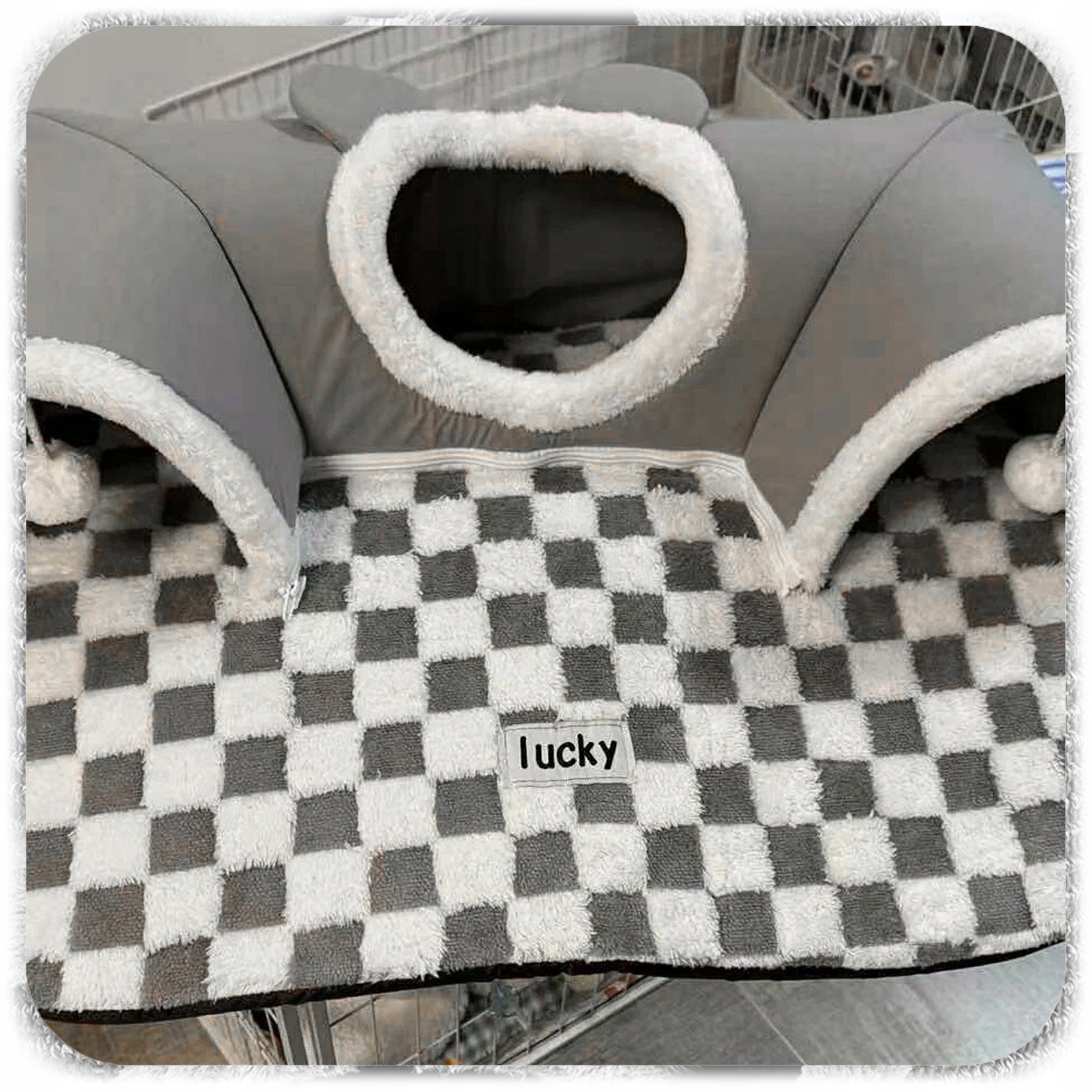 CAT BED WITH TUNNEL 2IN1 PLUSH CHESSBOARD GREY XXL 86x70x26 Manufacturer code 007458