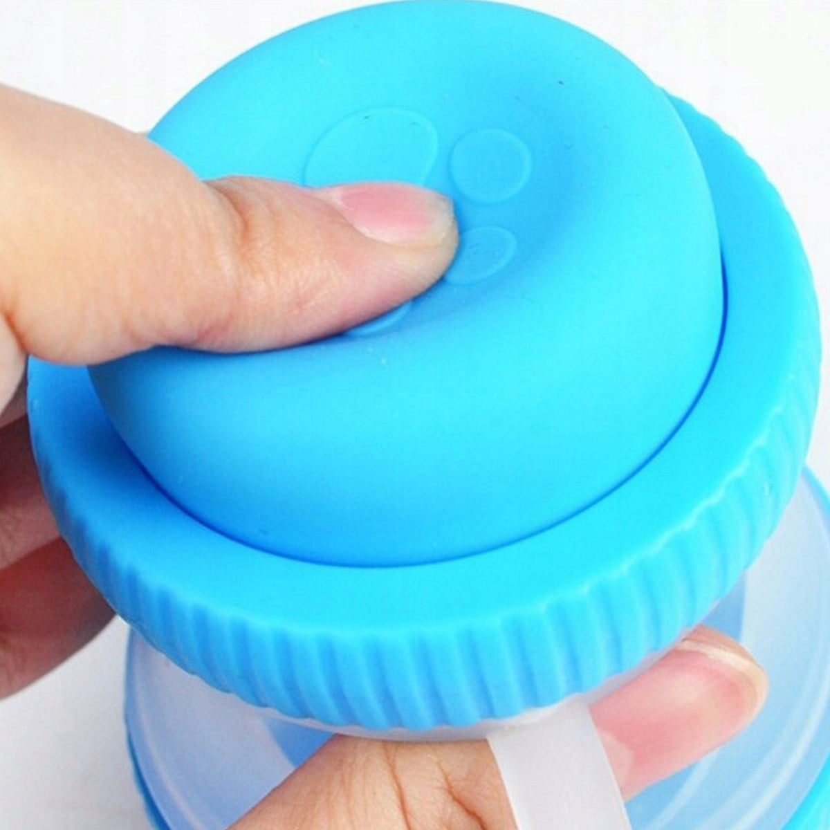 CAT DOG WASHER SILICONE BRUSH WITH SOAP DISPENSER LIQUID Packaging status original