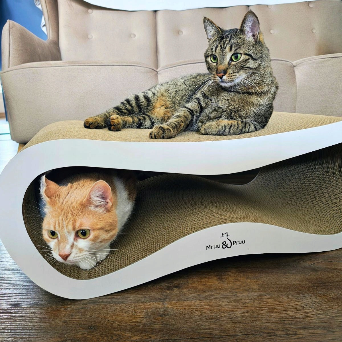 CAT SCRATCHER CARDBOARD LARGE LEON XXL BED 78x28x40 cm Mruu&Pruu Brand Mruu&Pruu