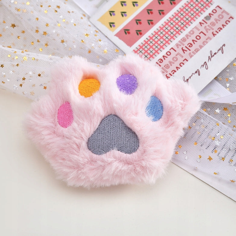 CAT TOY RATTLE PAW PLUSH WITH CATNIP KICKER Manufacturer code MKM
