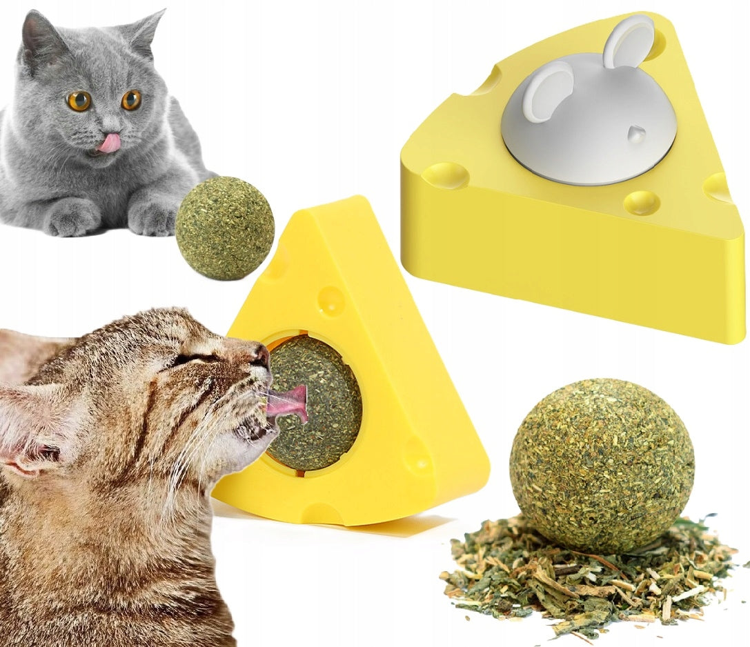 CATNIP TOY ROTATING IN CHEESE LICKING BALL