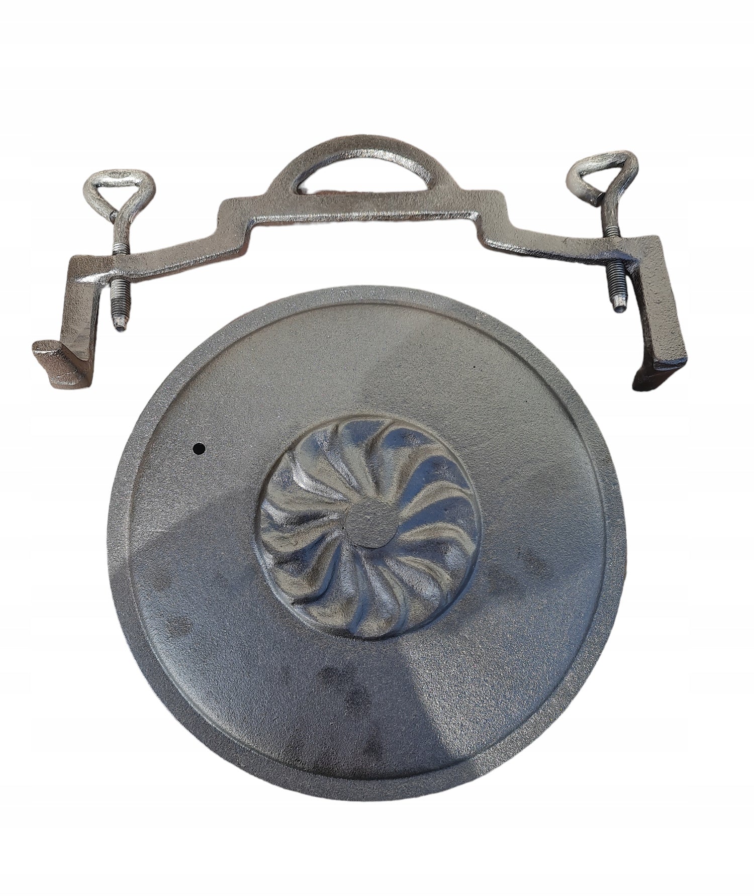 CAULDRON CAST IRON HUNTING POT HUNGARIAN MUSHROOMS 5L FOR BONFIRE GRILL Product weight with unit packaging 9 kg