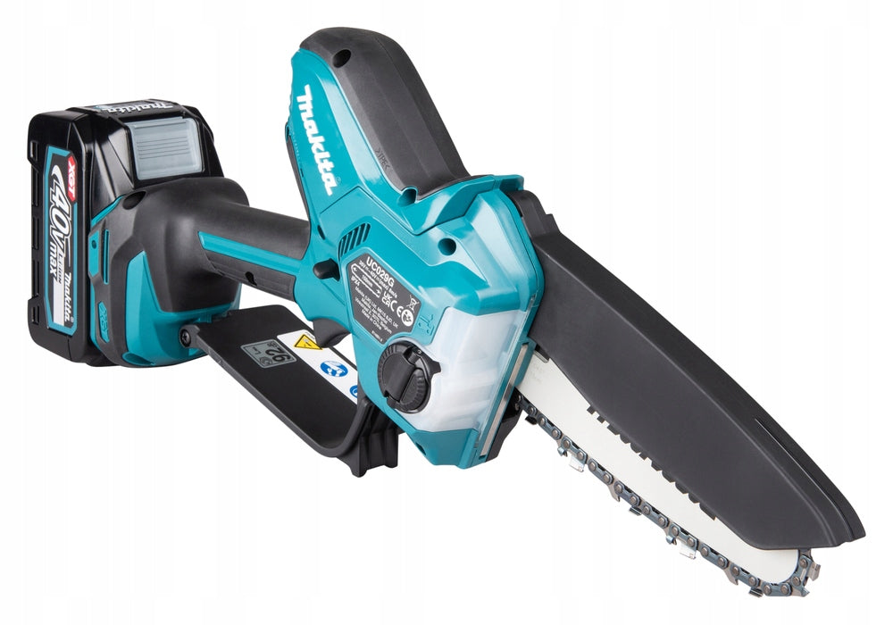 CHAINSAW FOR BRANCHES 15CM XGT 40V M UC029GZ01 BRUSHLESS MAKITA Device weight 1.3 kg
