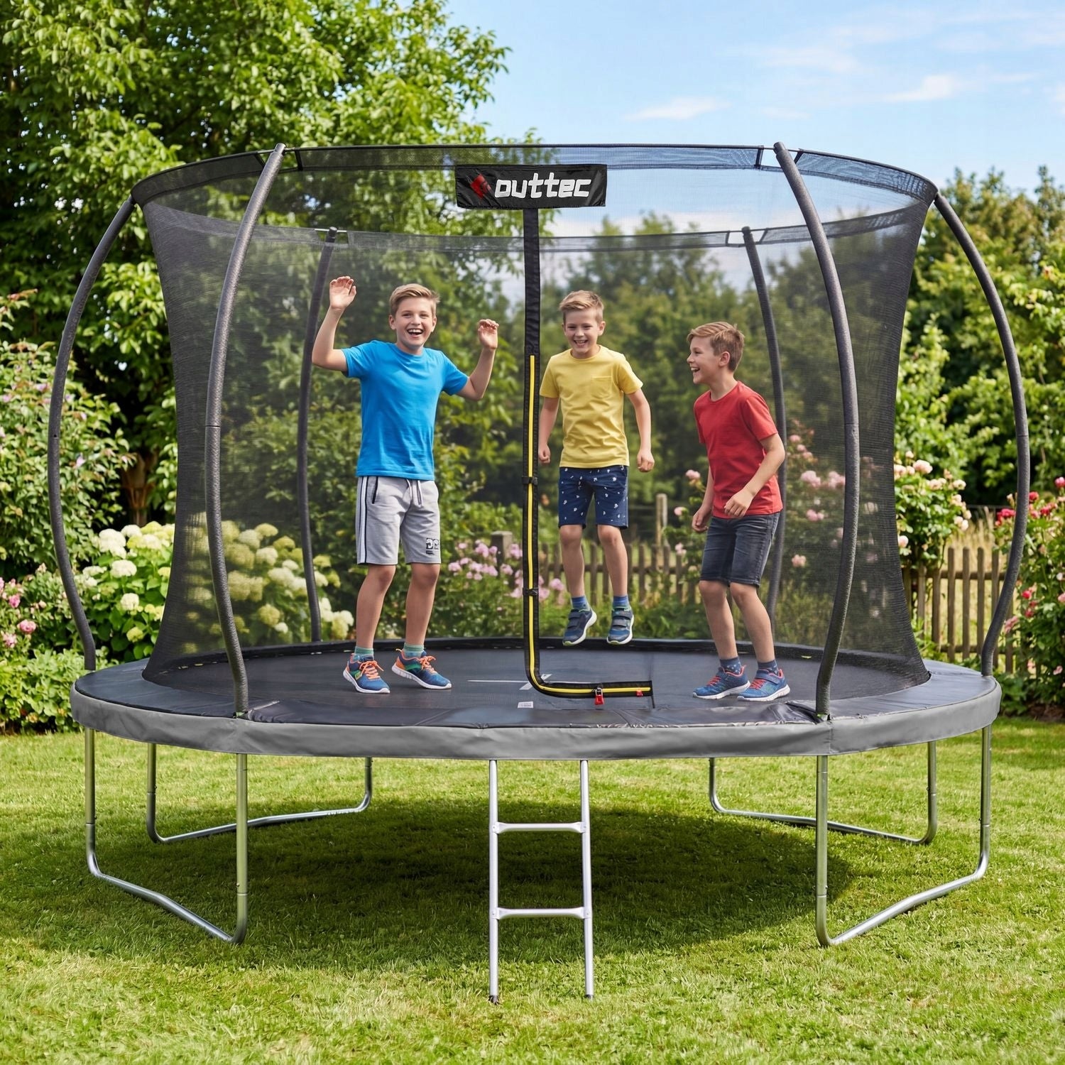 CHILDREN'S GARDEN TRAMPOLINE LARGE 366 CM 12FT INDOOR NET OUTTEC Kind with net