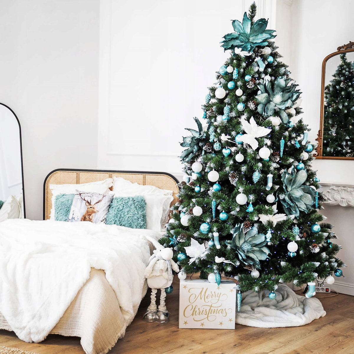 CHRISTMAS TREE ARTIFICIAL DIAMOND PINE ROYAL TREES PREMIUM 220 cm DENSE STAND Packaging status original