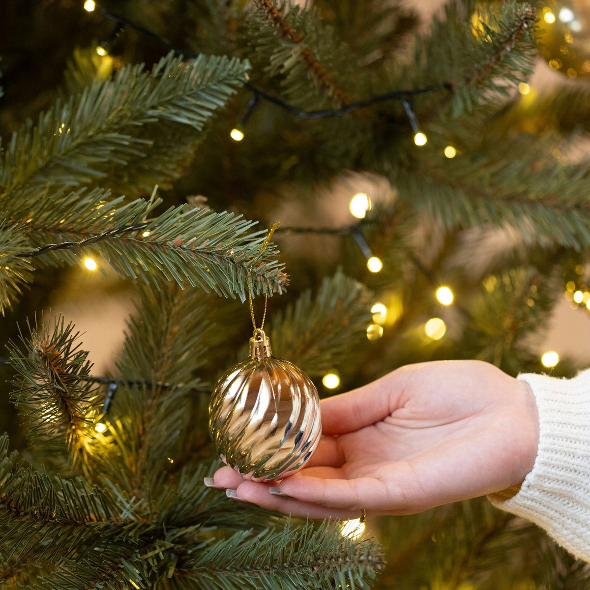 CHRISTMAS TREE ARTIFICIAL SPRUCE SCANDINAVIAN Caucasian DENSE 150cm STAND Brand Springos