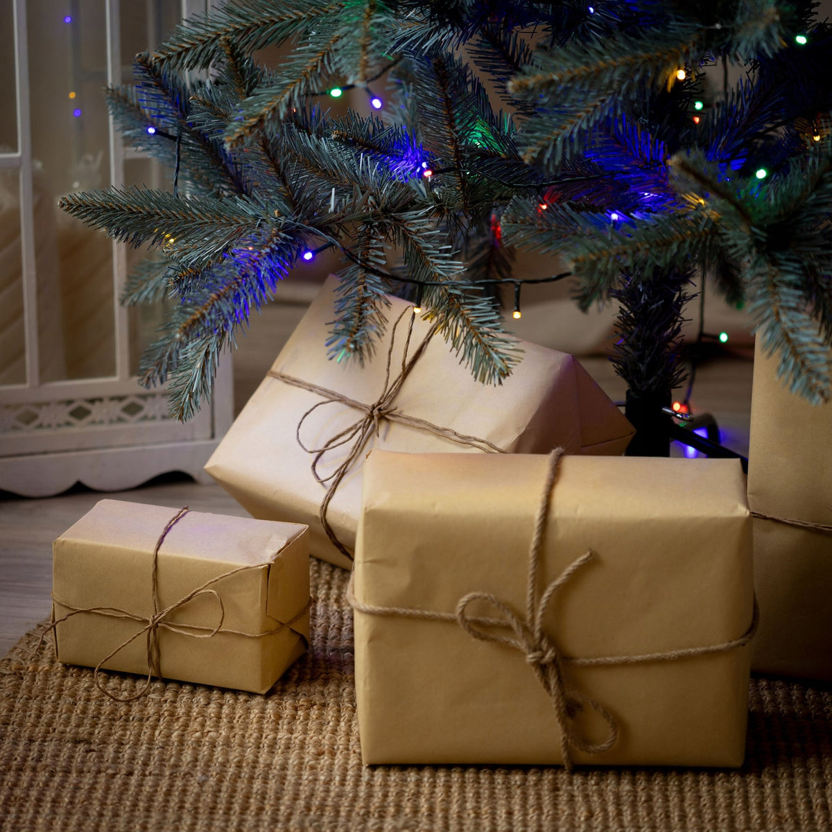 CHRISTMAS TREE SPRUCE CAUCASIAN SILVER DENSE ARTIFICIAL STAND 220cm LIKE ALIVE Packaging status original
