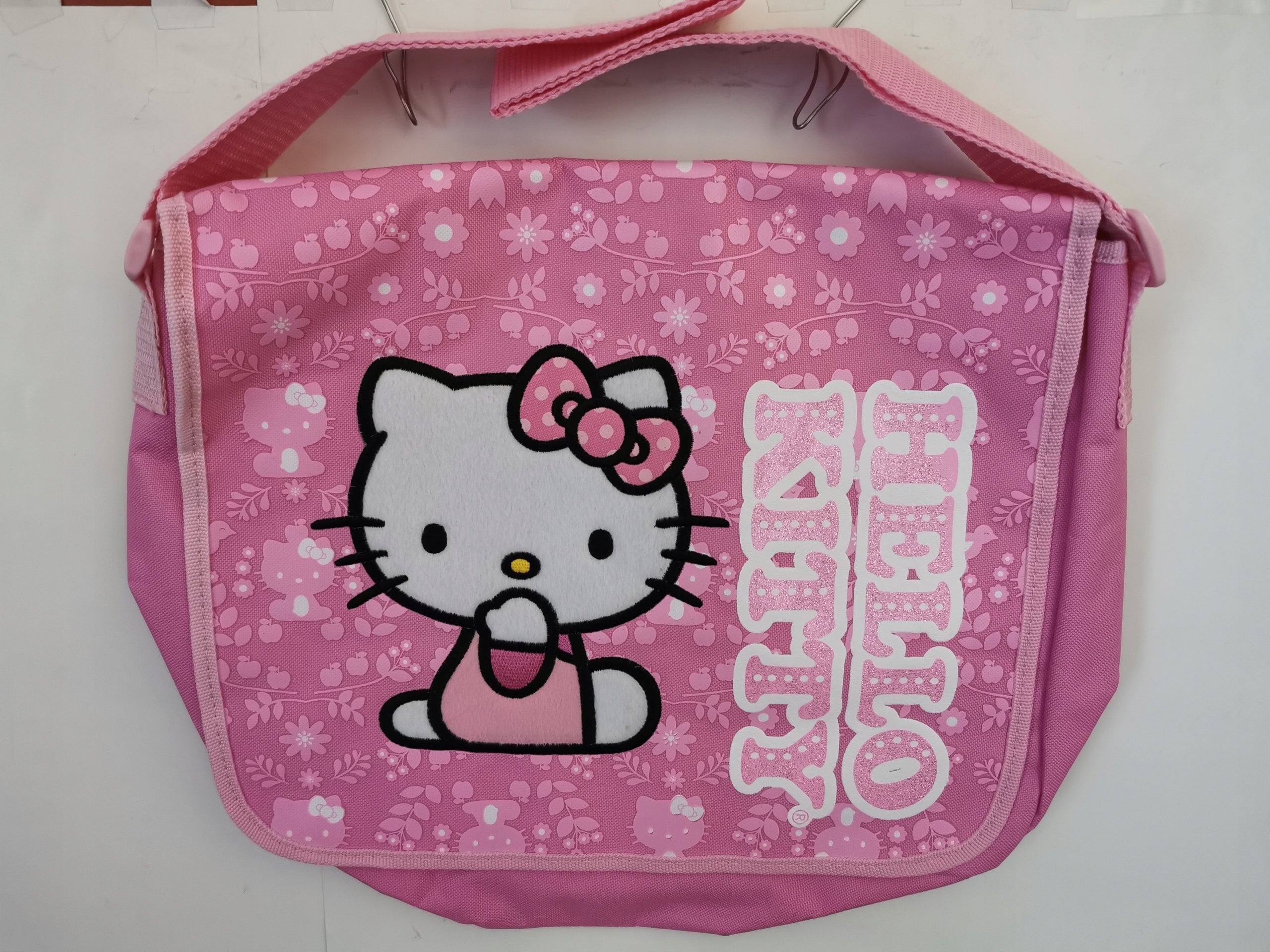 CHS HELLO KITTY SHOULDER BAG