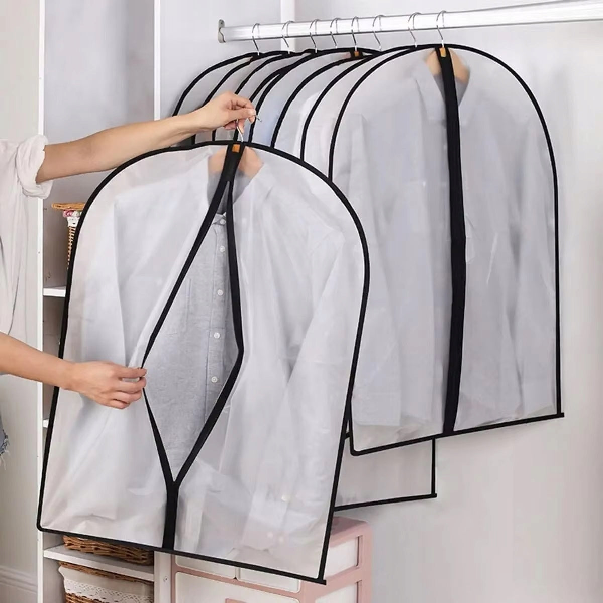 CLOTHES COVER HANGER WITH ZIPPER WHITE 60x80 CM TRANSPARENT Packaging status original
